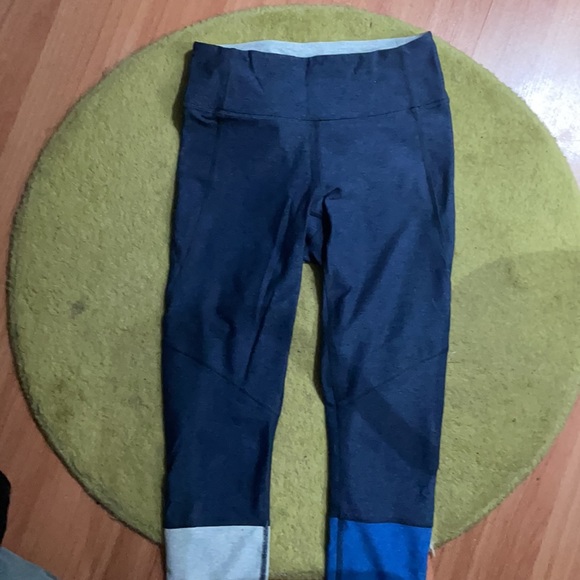 Outdoor voices color block leggings - Picture 3 of 7